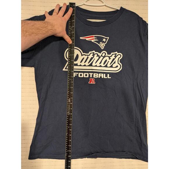 New England Patriots Football T-Shirt Mens Large - Picture 9 of 10